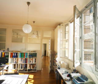 Bureau privé 22 m² 8 postes Coworking Rue de la Folie-Regnault Paris 75011 - photo 2